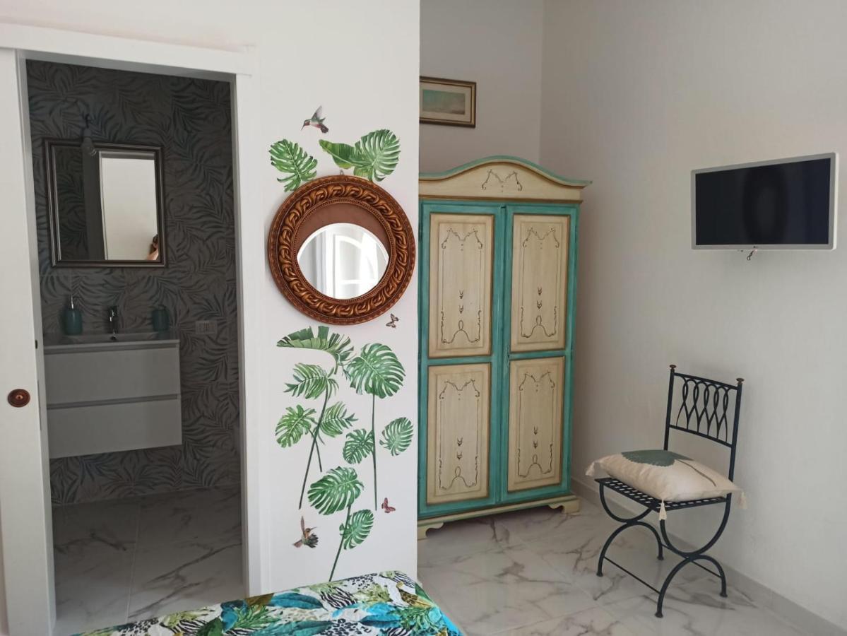 Da Tea Bed and Breakfast San Teodoro  Εξωτερικό φωτογραφία