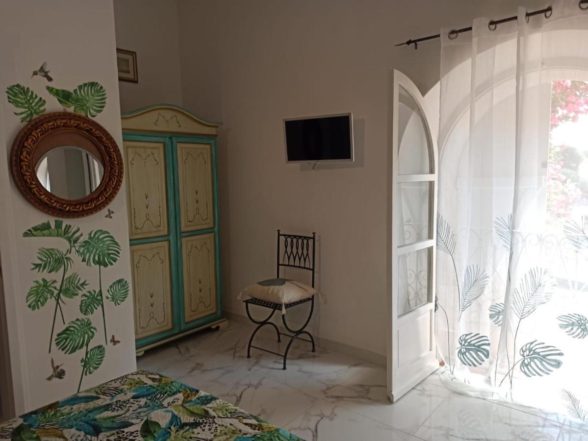 Da Tea Bed and Breakfast San Teodoro  Εξωτερικό φωτογραφία